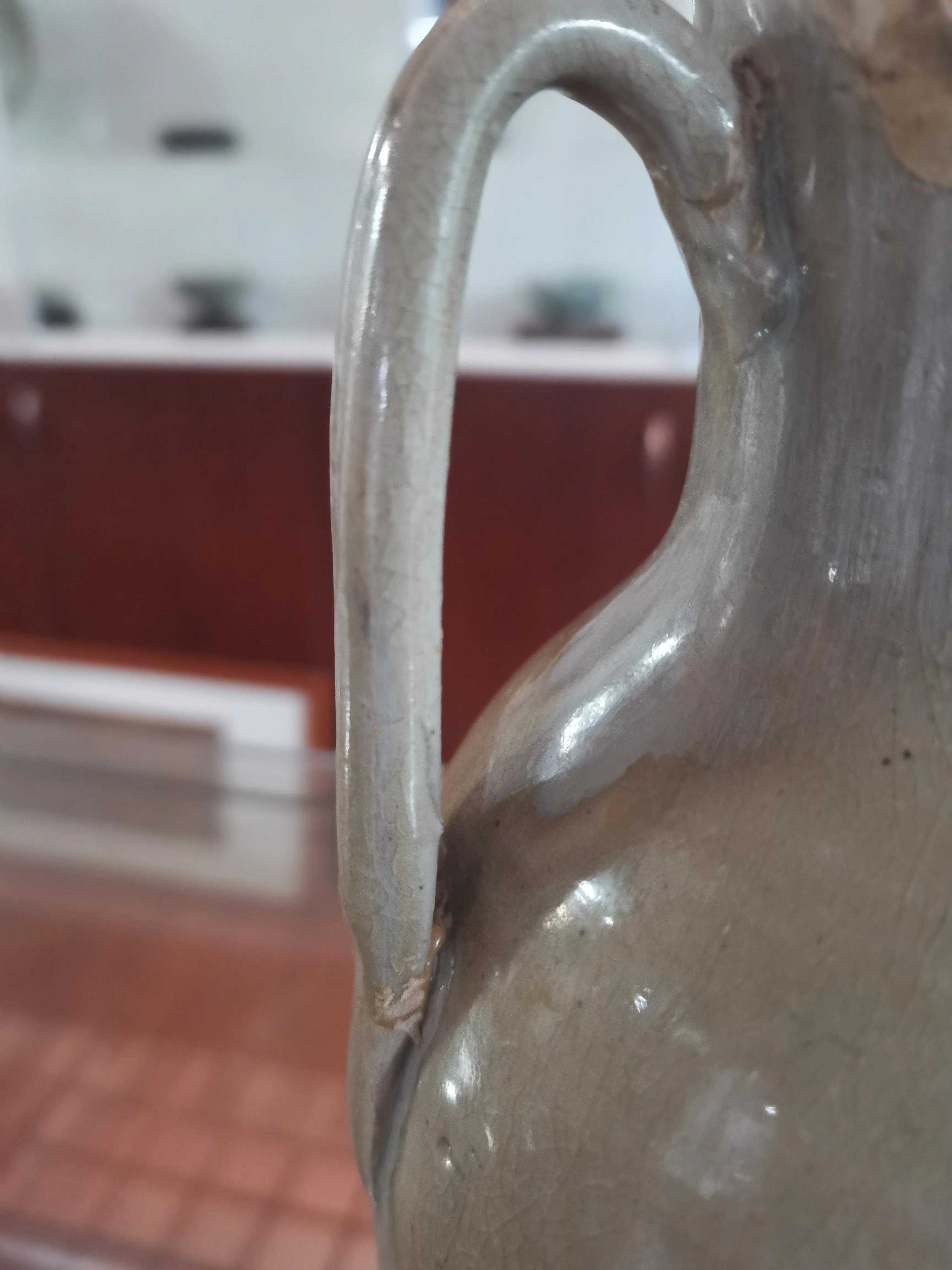 唐长沙窑褐绿彩注壶