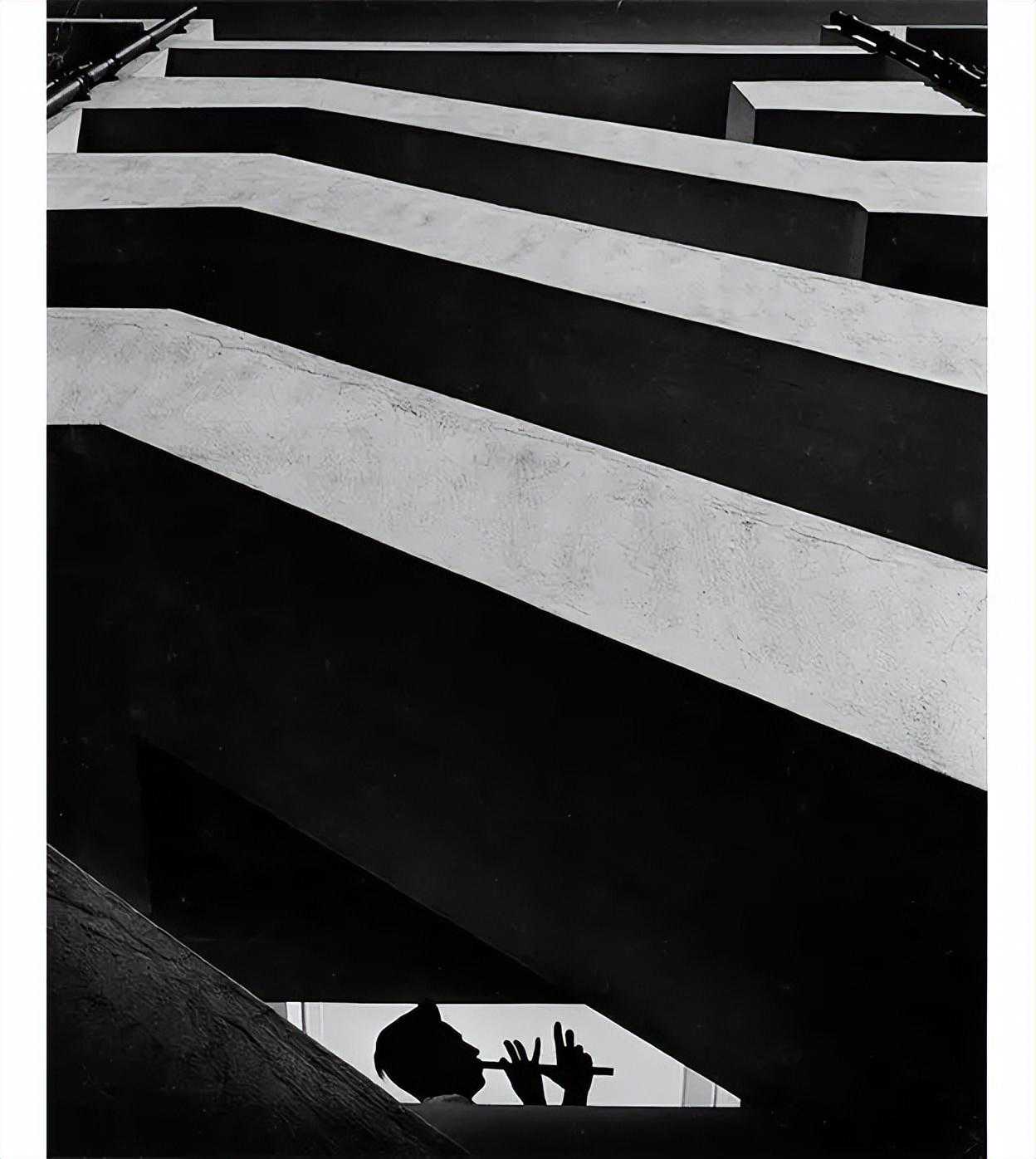 艺术周最令人惊喜的展览：超170位顶级大师，以光作画