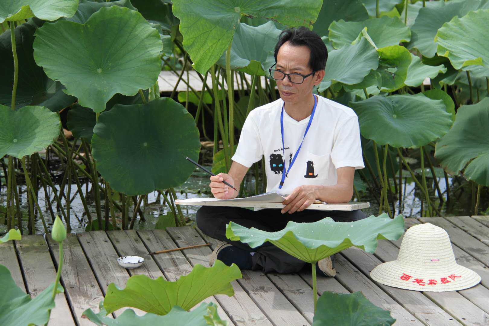 著名画家汤琳南国画作品赏析