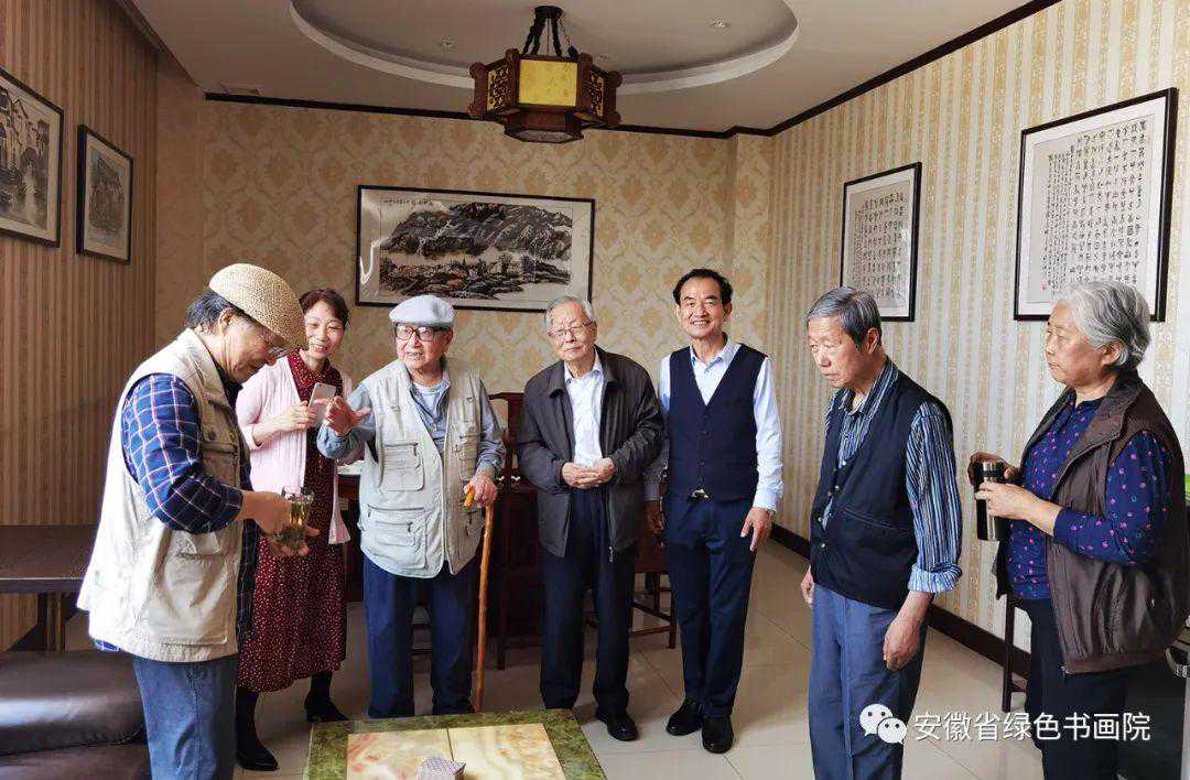 《绿洲》第22期 | 在科学岛参观程干桐老书画