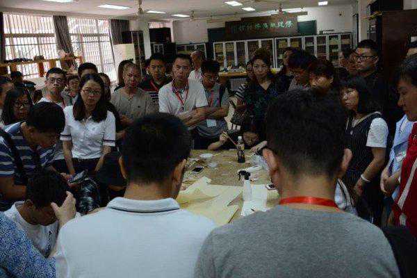 书画装裱古籍修复培训开班 15省市50位学员都来学