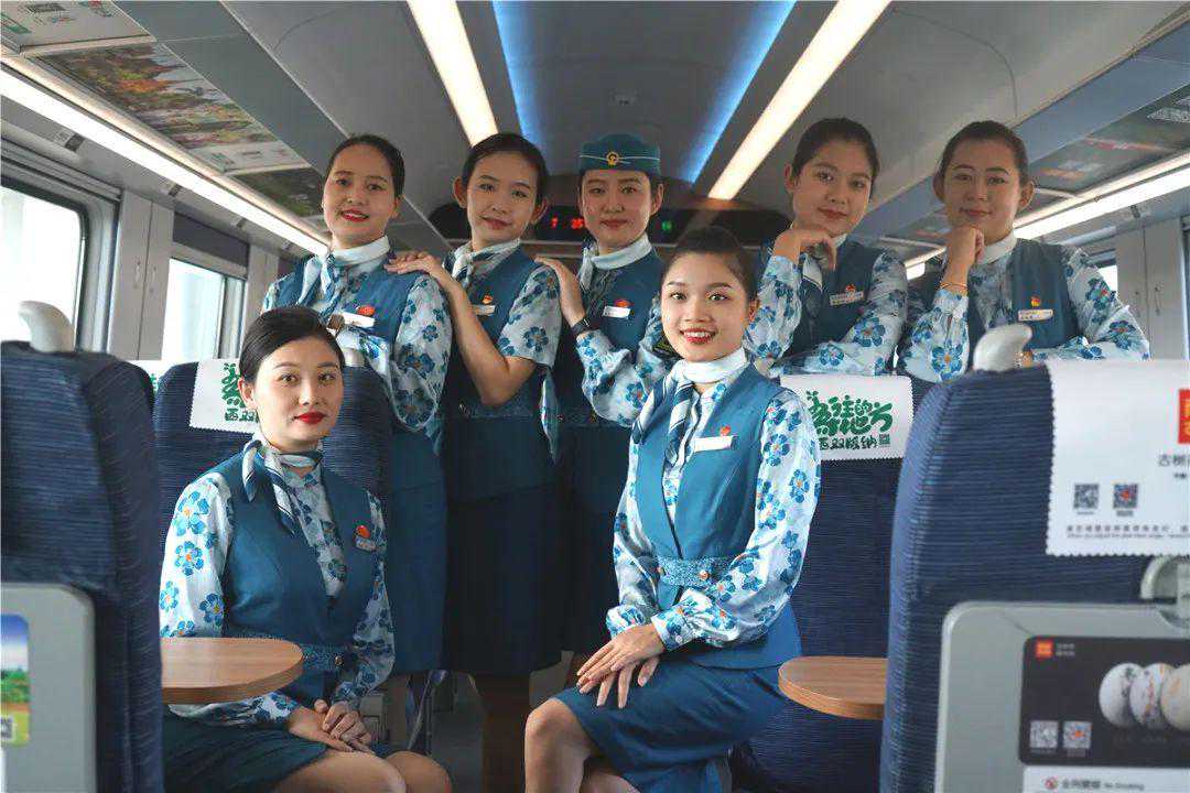 这里的列车广播竟然说方言？！