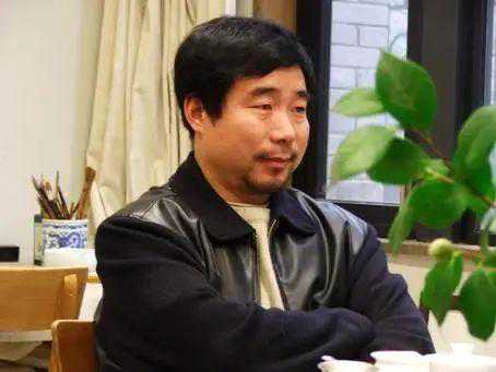 他的写意花鸟画，让人如闻鸟语花香