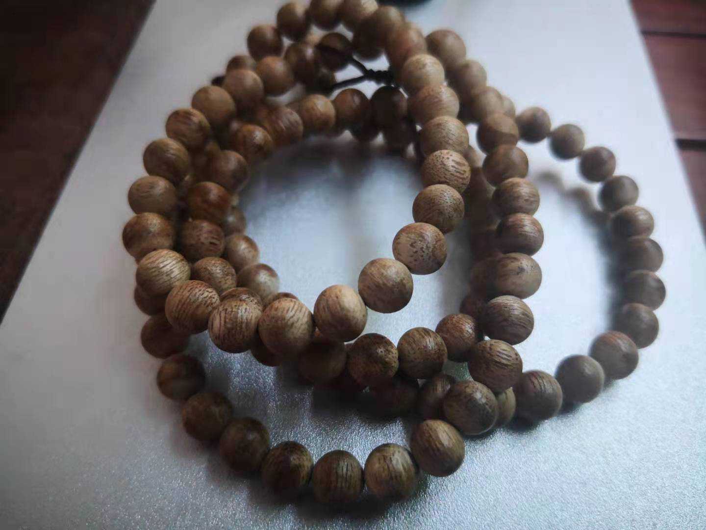 珍稀错版70钞市价高达1500元，特征明显易分辨，收藏家必争之物！