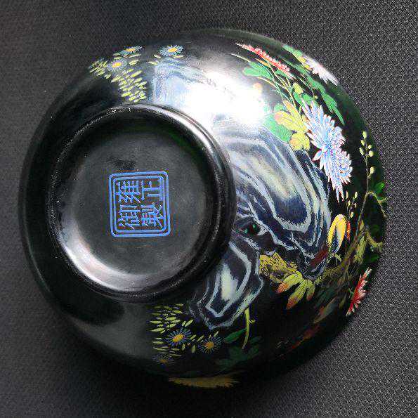 过墙枝花鸟纹珐琅彩绿色玻璃碗鉴赏