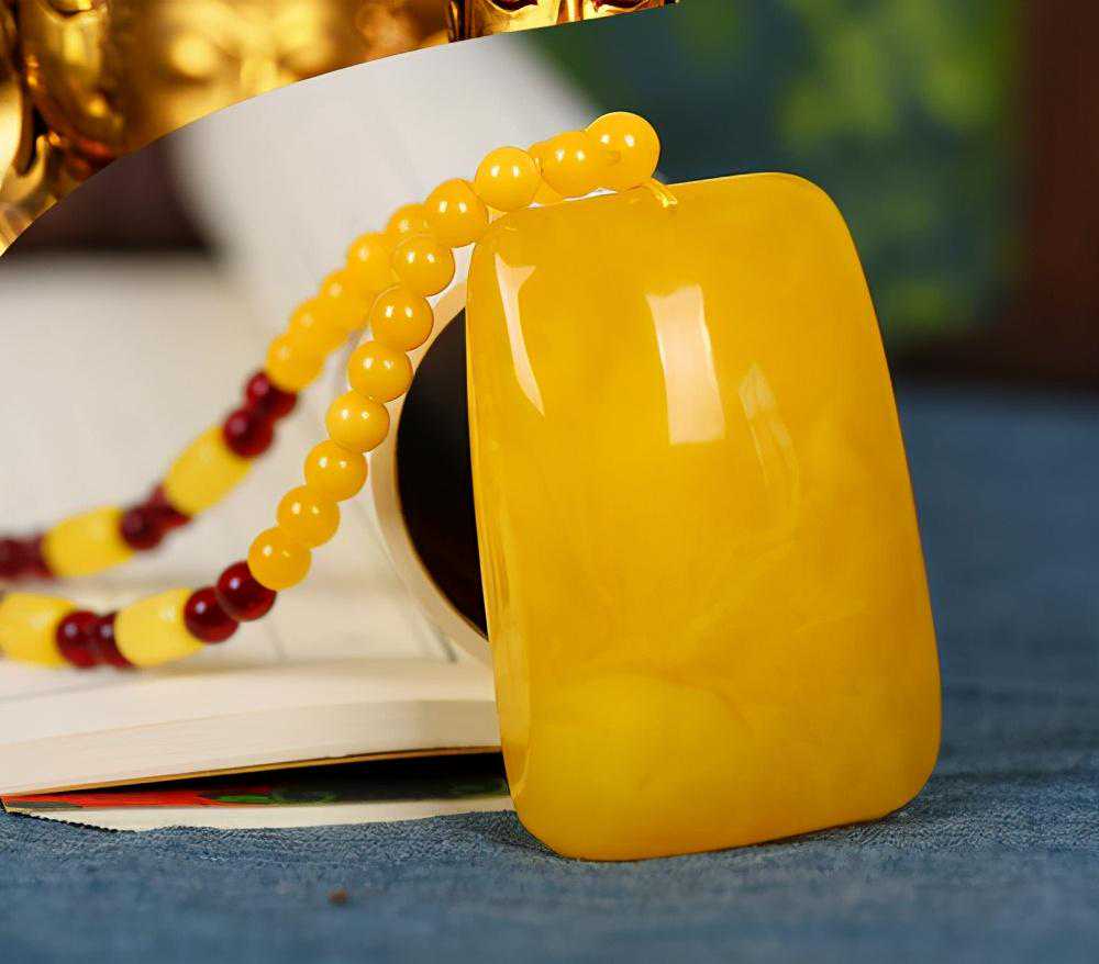 地球之星——蜜蜡