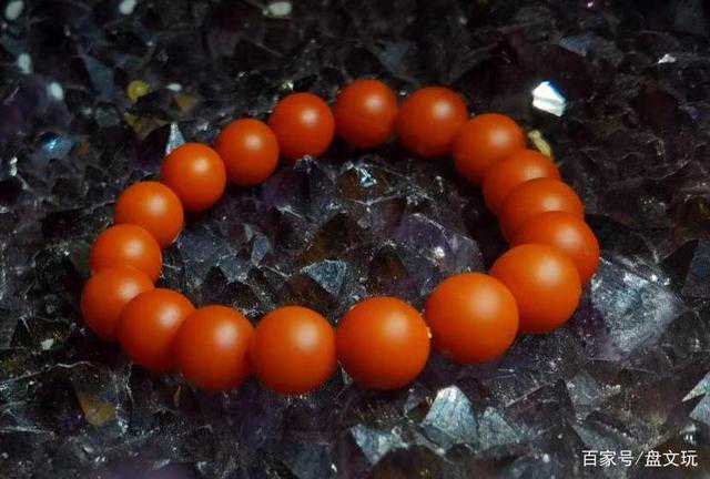 南红的“真假鉴别”和“保养手册”，满满干货还不快点收藏吗？