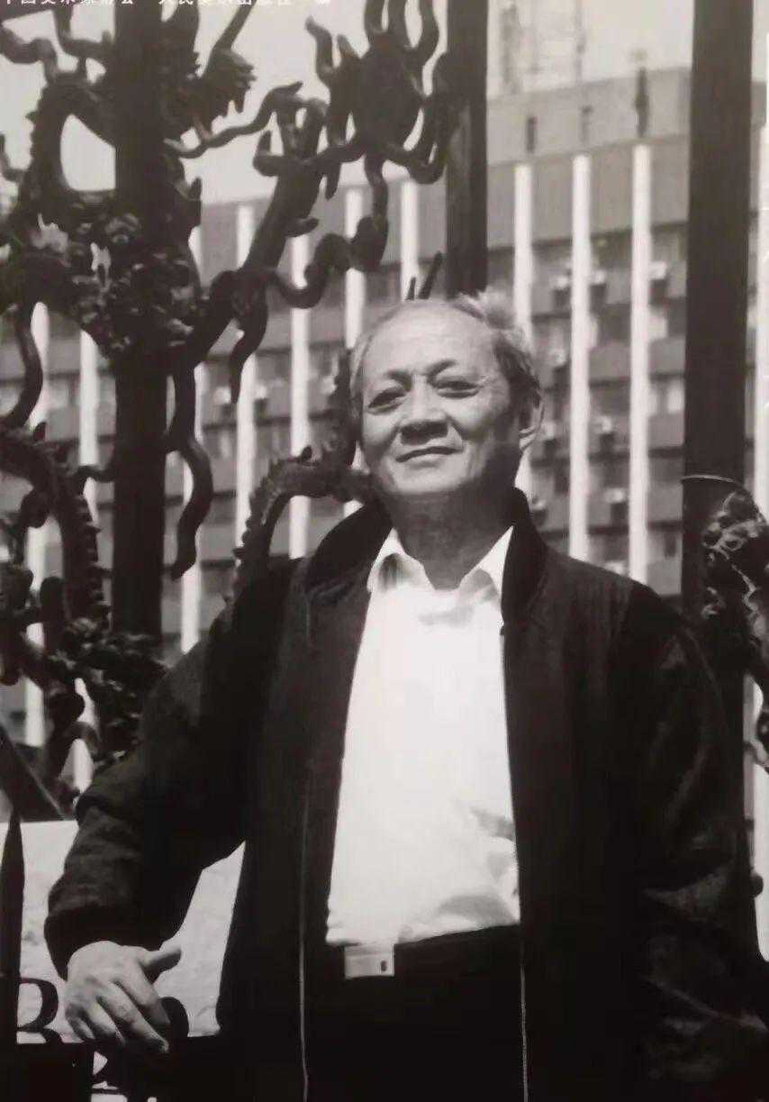 清华大学美术学院副教授陈和鼎逝世，享年89岁