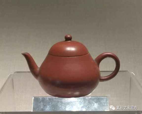 30余年收藏的600多件文物，他全捐了······