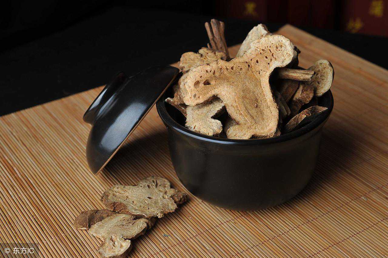 一味白术，10方对症，小病小灾立马吓跑，操作简单，值得收藏！